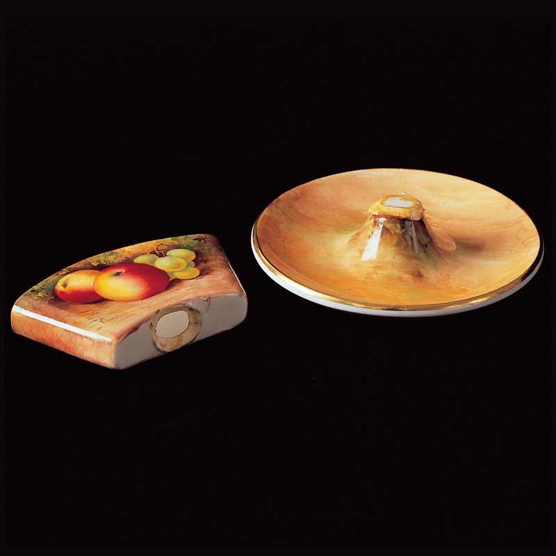 Royal Worcester Porcelain Card Holder Restoration - Before Royal Worcester Porcelain Card Holder Restoration - Before